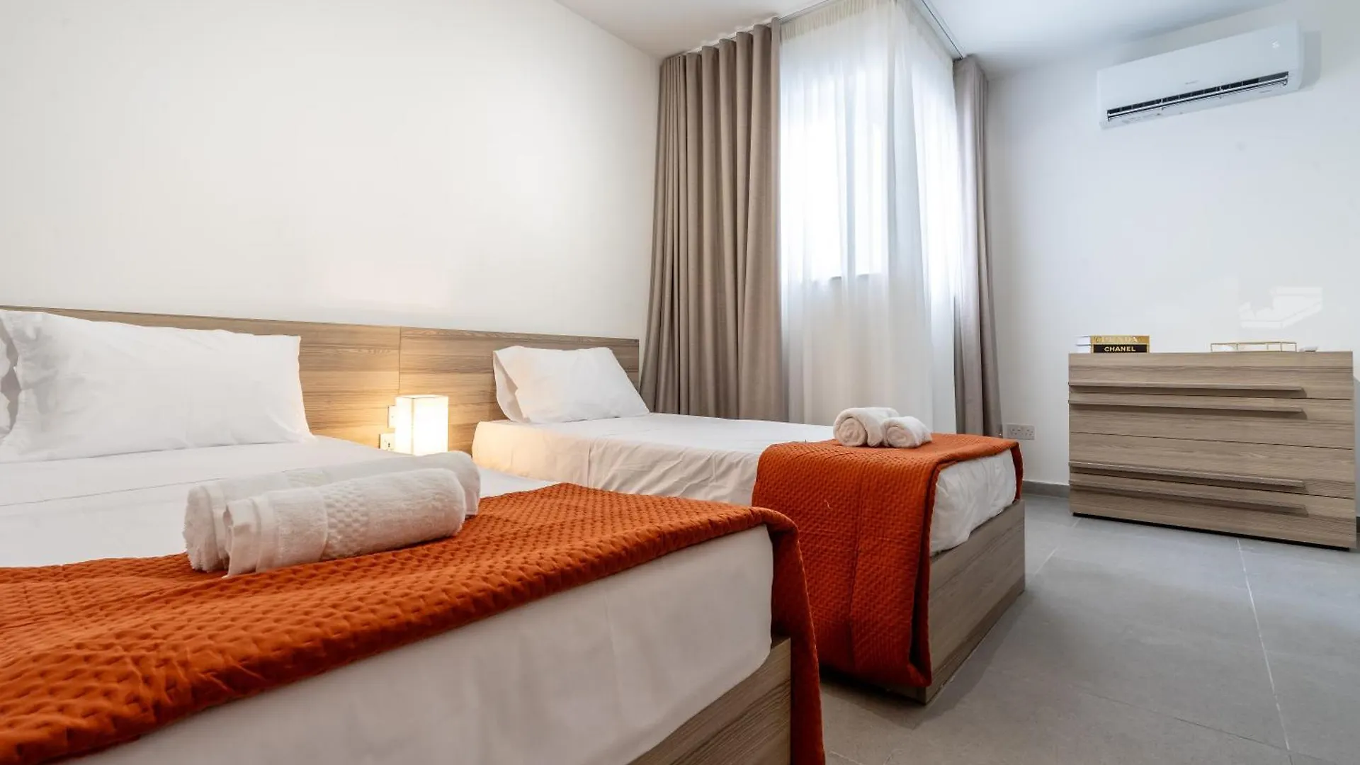 Bright And Modern 2 Bedroom Apartment Is-Swieqi